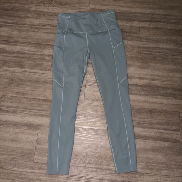Lululemon Fast and Free Leggings - Picture 1 of 7
